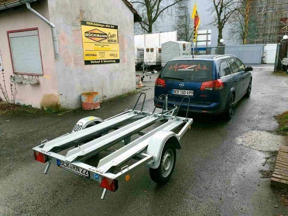 VERMIETE ANHÄNGER TRAILER MOTORRADANHÄNGER MOTORRAD ANHÄNGER in Berlin