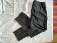 Benetton Hose schwarz mit Nadelstreifen Gr. 38 / M Bayern - Hunderdorf Vorschau