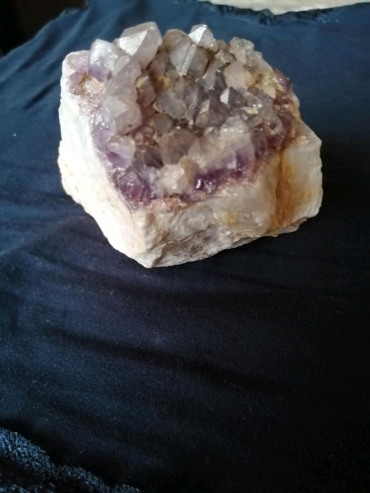 Mineralien Ertzg. Thermalbad Wiesenbad, Amethyst Stufe in Niederwürschnitz