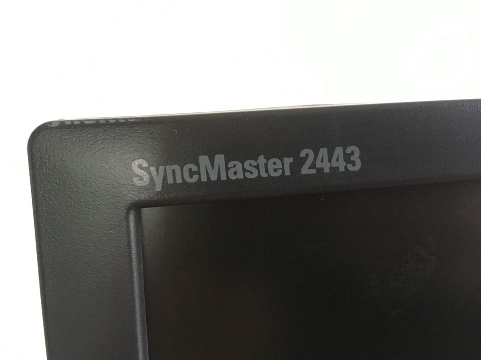 Monitor Samsung SyncMaster 2443 BW in Hamburg