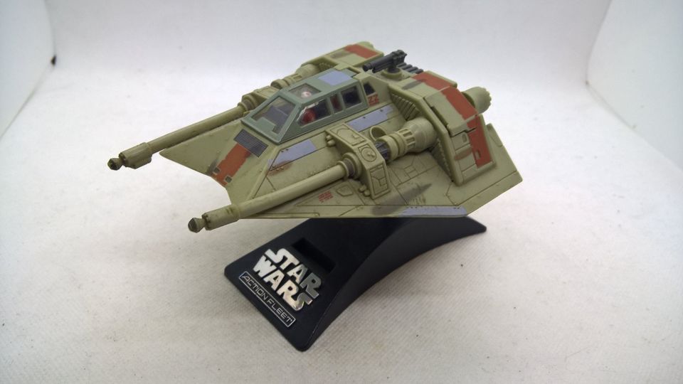 Star Wars Action Fleet Rebell Snow Speeder mit Ständer in Wiefelstede