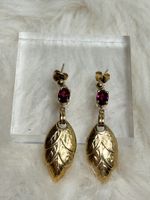 Verkaufe silberne Vintage-Ohrringe mit Vergoldung und Rubin. Hessen - Kelsterbach Vorschau