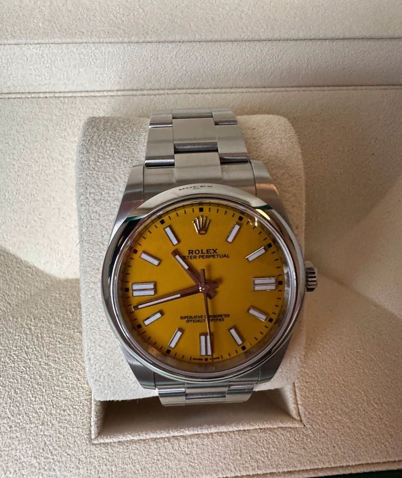 Rolex Oyster Perpetual 41 gelb Fullset! in Tornesch