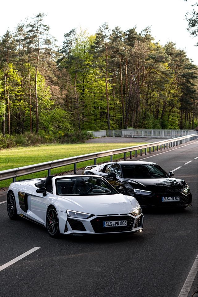 Audi R8 Spyder Coupé mieten Sportwagen Hochzeitsauto rent in Saarbrücken