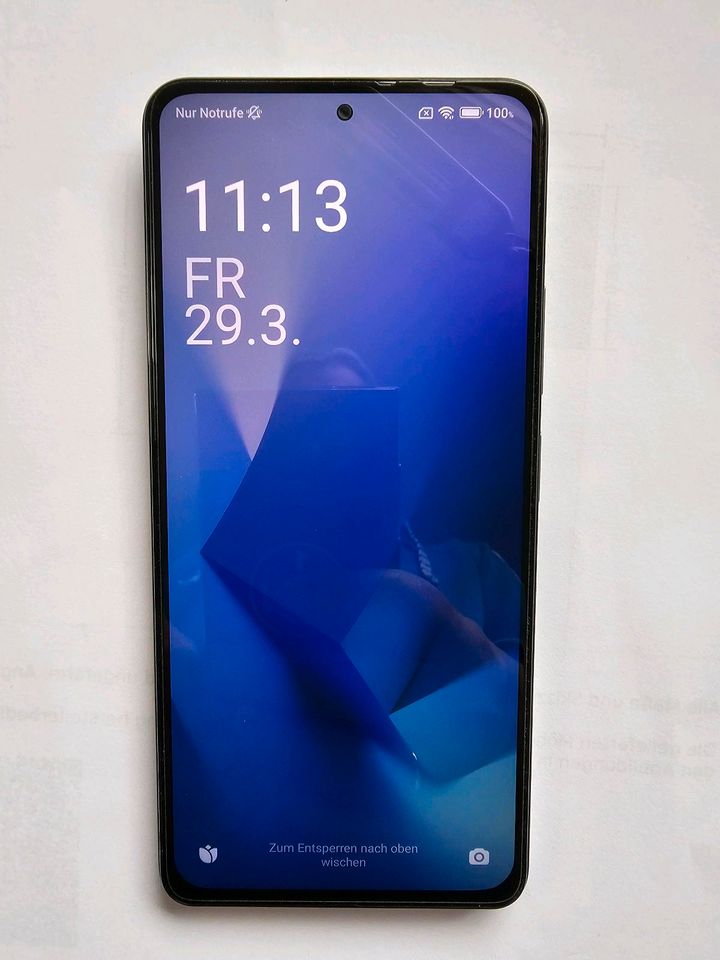 Xiaomi Mi 11i 5G 256GB schwarz mit Hülle in Montabaur