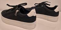 Tamaris Sneaker Schuhe schwarz Gr.  40 NEU Sachsen - Wittichenau Vorschau