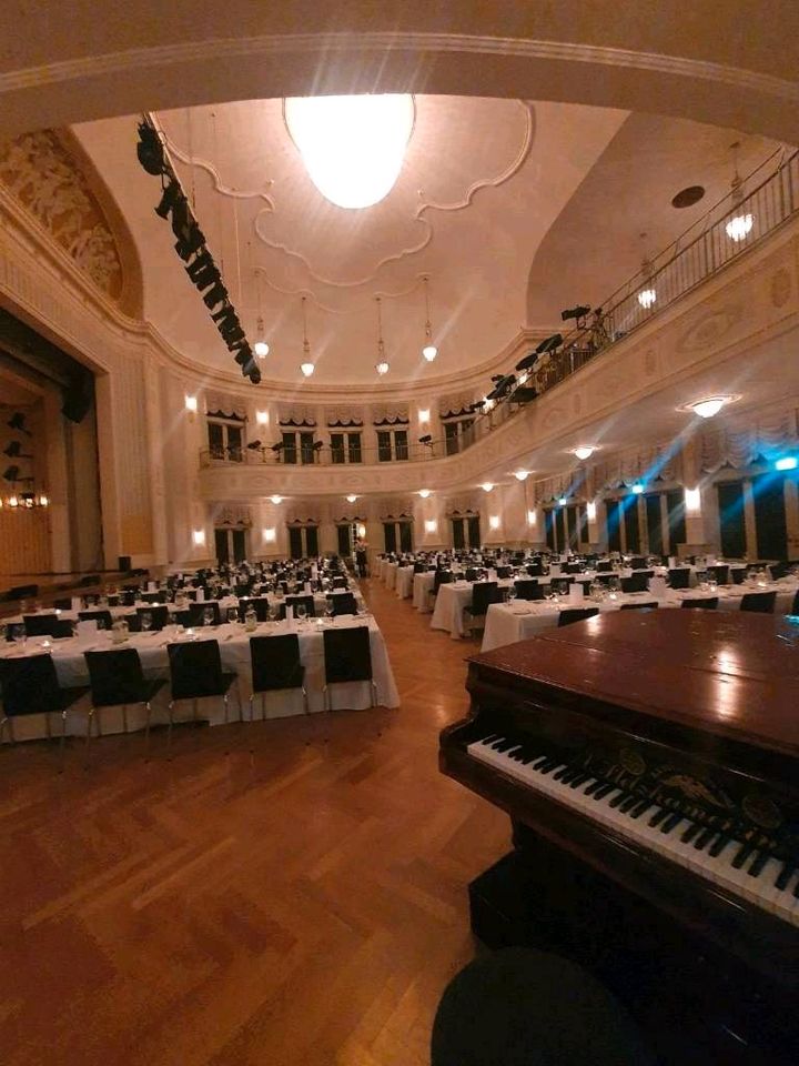 Pianist samt mobilem Flügel: Hochzeiten, Veranstaltungen in Berlin