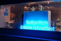 Großer LED Schriftzug Arzt Praxis Testzentrum Corona Schnelltest Bonn - Plittersdorf Vorschau