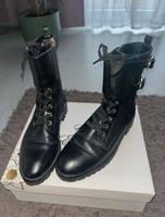 Schwarze Damen Stiefel mit Schnallen Nordrhein-Westfalen - Troisdorf Vorschau
