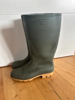 Gummistiefel Anglerstiefel mit herausnehmbarem Futter DDR Zeiten Bayern - Straubing Vorschau