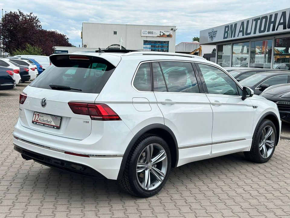 Volkswagen Tiguan 1.4TSI "R-LINE"VIRTUAL*PANO*DAB*AHK*LED* in Schorfheide