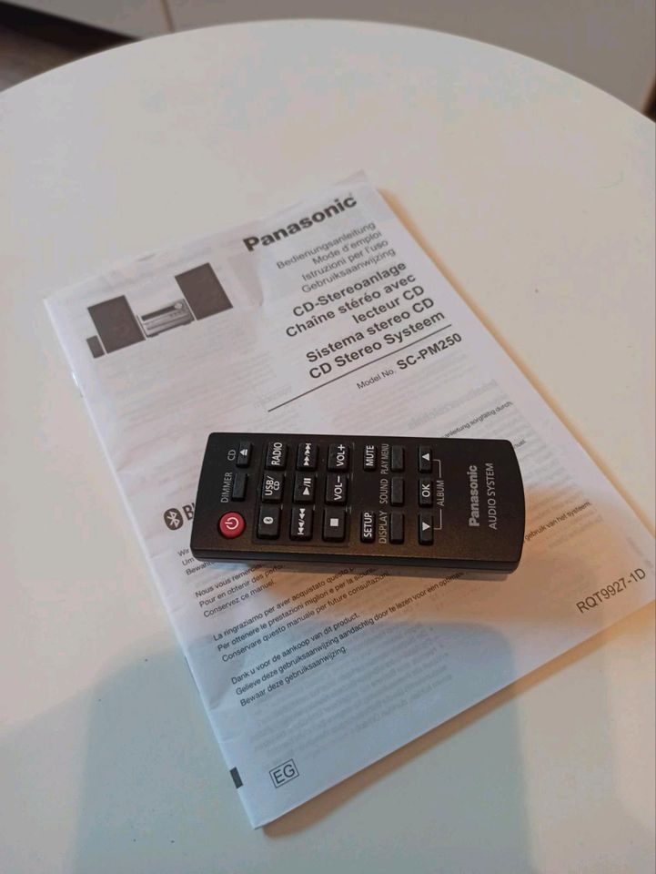 Panasonic Mini Hifi Anlage mit Mp3, UKW, Bluetooth in Löningen