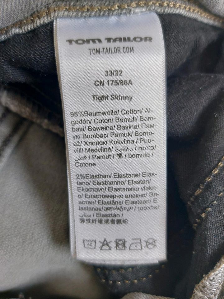 Jeans Herren Tom Tailer grau Gr. 33/32 tight skinny in Königsbrunn