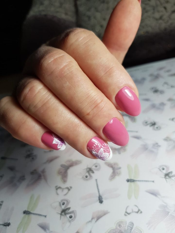 Nagelmodellage/ Gelnägel/ Nageldesign/ Maniküre in Kassel