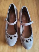 Pumps von Clarks in Gr. 39,  beige Niedersachsen - Haselünne Vorschau