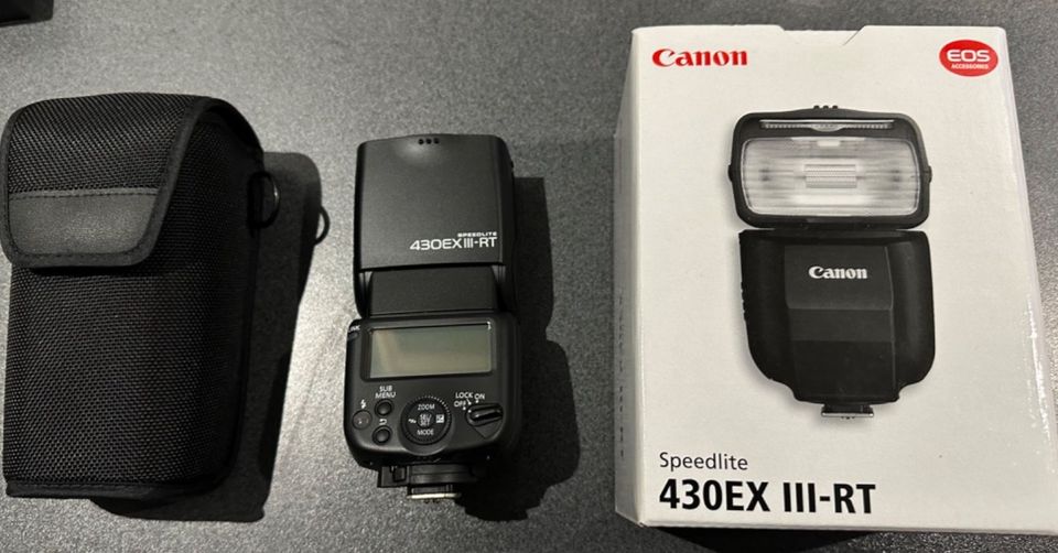 Canon EOS 80D Bundle (Objektiv 18-135, Blitz, 2 x Akku) in Erding