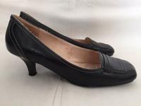 elegante LEDER PUMPS High Heel Schuhe Buissnes Shoes 40 Schwarz Berlin - Schöneberg Vorschau