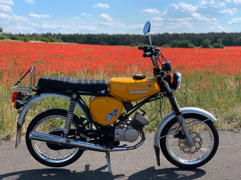 Simson Spritzlappen Schmutzfänger Schutzblech Tuning in Eichwalde