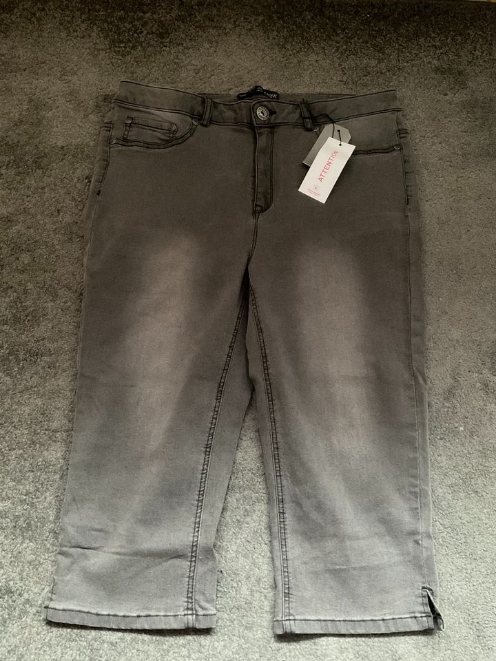 Caprihose Arizona 44 NEU mit Etikett Grauton in Ronshausen