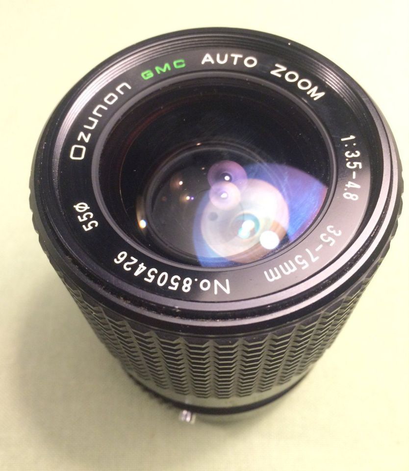 Ozunon GMC Auto Zoom 35-75mm  1:3.5-4.8 für Canon SLR in Au