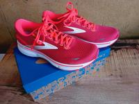 BROOKS Damenlaufschuhe Gr.40,5 NEU Sachsen - Groitzsch Vorschau