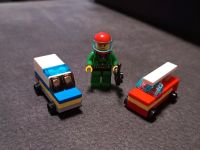 Lego Rennfahrer Fotograf mit Mini Polizeiauto Feuerwehrauto Dresden - Räcknitz/Zschertnitz Vorschau