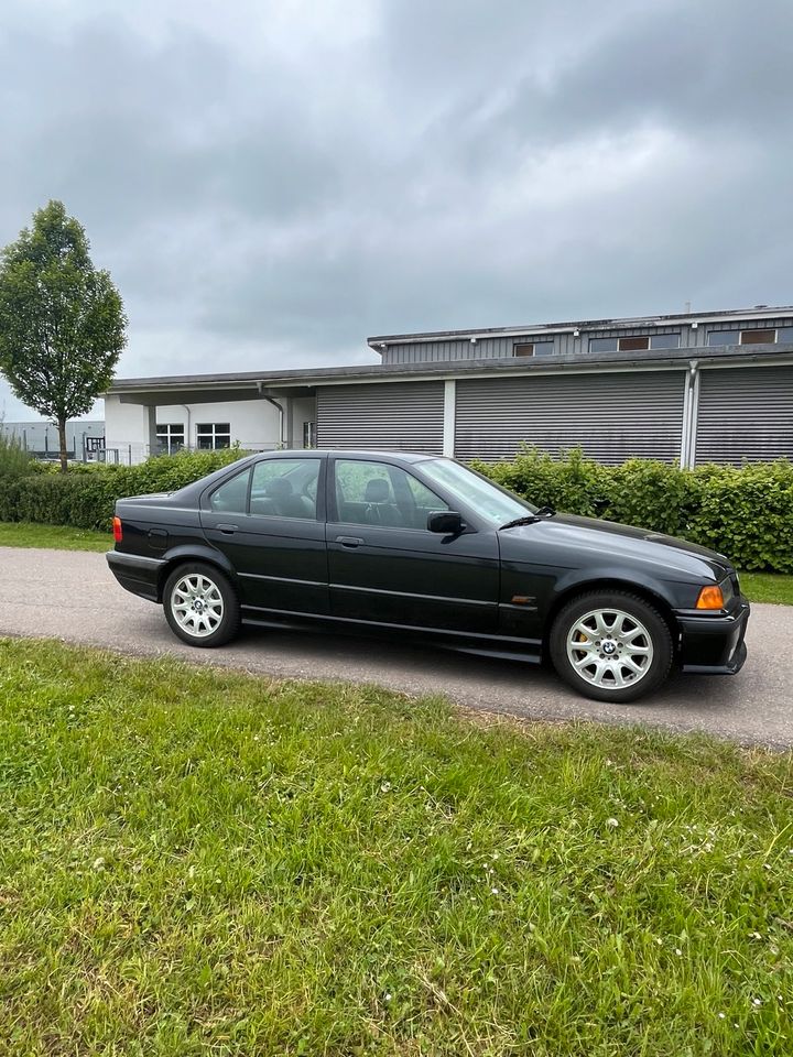 BMW E36 328i Limousine in Rottweil
