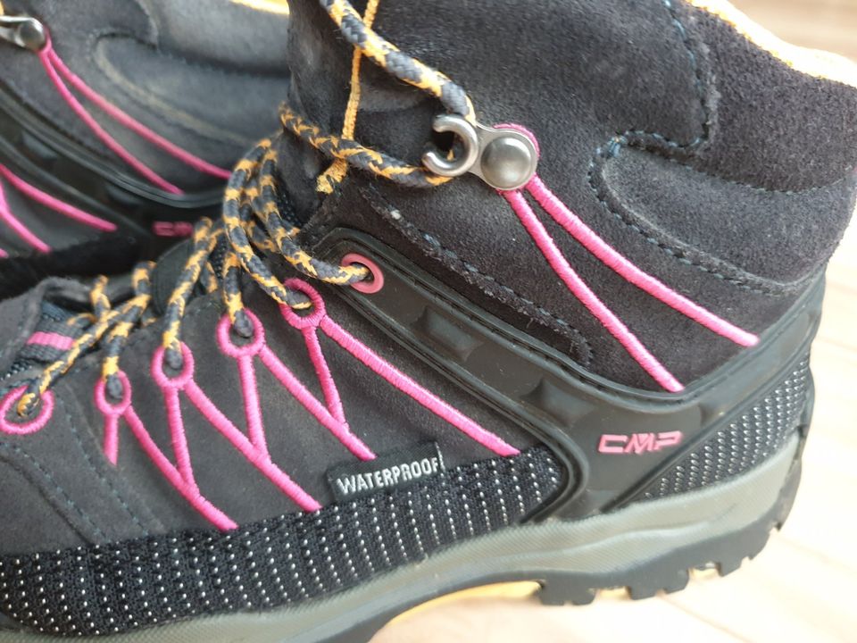 Stiefel Boots Wasserdicht Trekking Outdoor Gr.36 in Leipzig