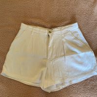 HOLLISTER ULTRA HIGH-RISE Shorts Gr. L Sachsen - Rackwitz Vorschau