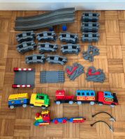 Lego Duplo Eisenbahn, großes Set mit 3 Zügen, viele Schienen Stuttgart - Sillenbuch Vorschau