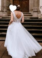 Brautkleid von Lillian West (66122) Hessen - Neuhof Vorschau