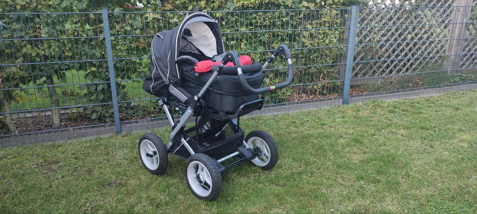 Teutonia Mistral P Kinderwagen 1. Hand sehr gut erhalten in Sehnde