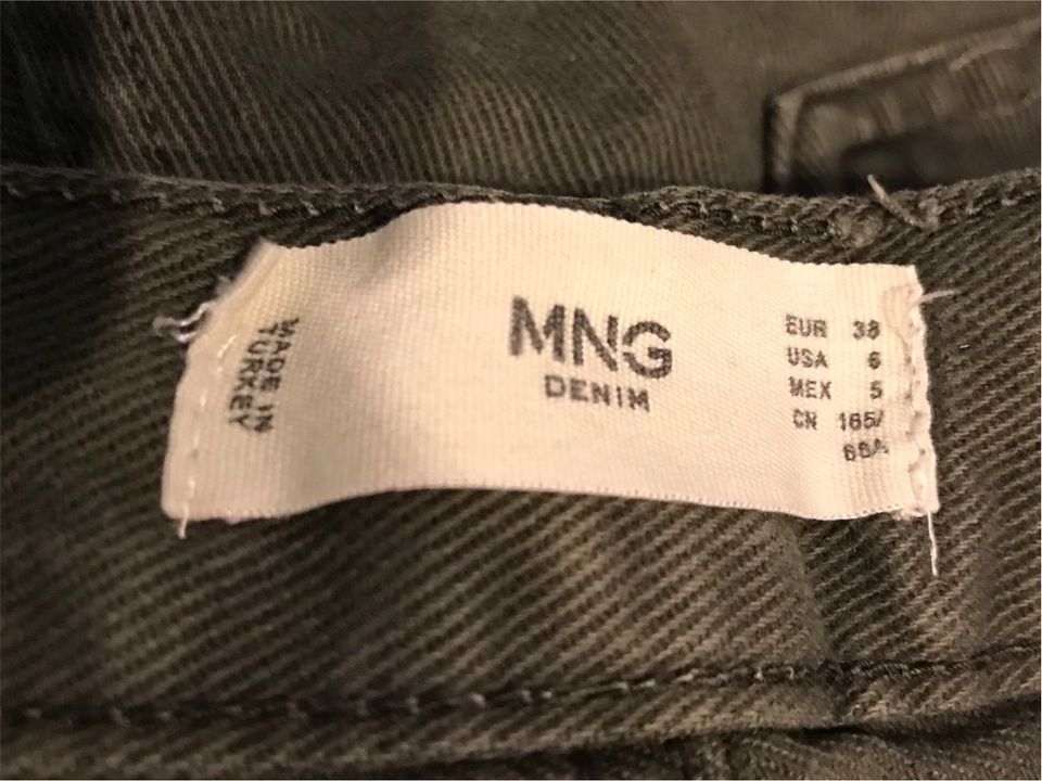 Jeans von Mango, Größe 38, neuwertig in Duderstadt