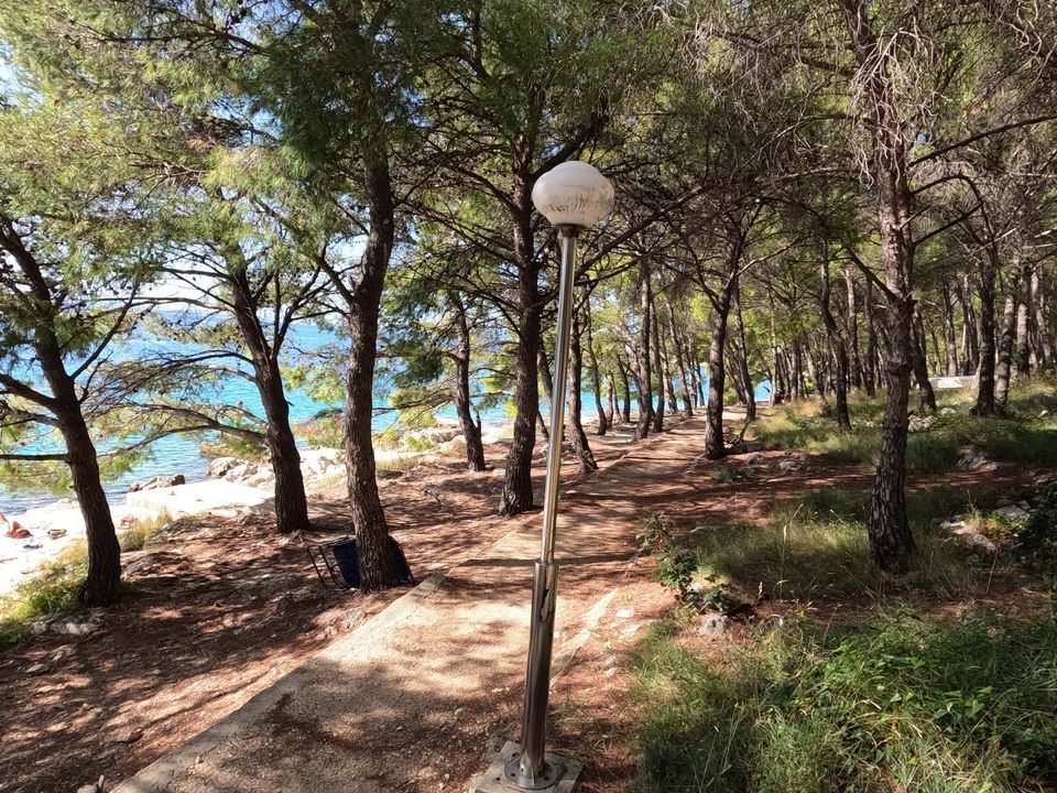 VIDEO !! Luxus Wohnungen 1.Reihe am Meer Kroatien bei Zadar in München