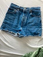 Levi’s Jeans Shorts Ribcage Größe 28 Bayern - Trautskirchen Vorschau