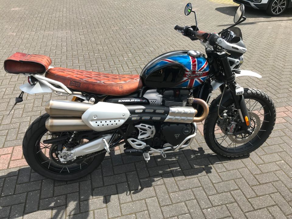 Triumph Scrambler 1200 XC mit Sonderumbau und vielen Extras in Neukirchen-Vluyn