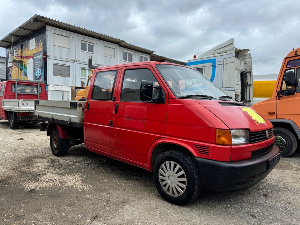 VOLKSWAGEN T4 DOPPELKABINE 2.4 L DIESEL in München