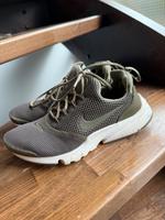 Nike Presto Sneaker – Gr. 37.5 – Khaki/Olive Hessen - Wetzlar Vorschau
