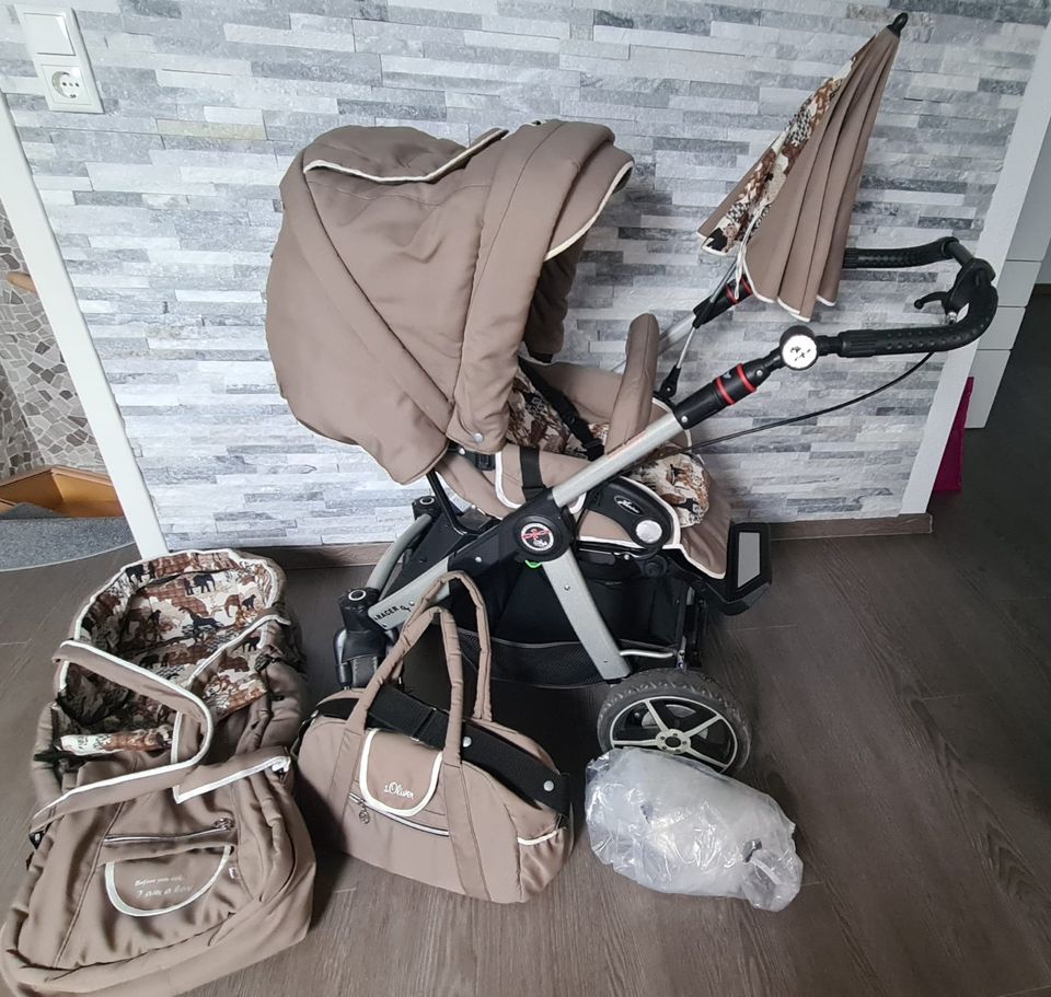 Baby/ Kinderwagen mit kompletten Zubehör S. Oliver in Beige in Neunkirchen Siegerland