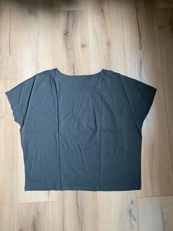 Shirt von closed Gr. XL in Donzdorf