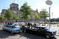 Trabant Limousinen Stadtrundfahrt in Berlin, XXL Trabi-Safari Berlin - Mitte Vorschau
