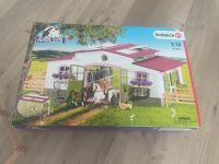 Schleich Reiterhof 42344  Pferdestall neuwertig mit OVP Sachsen-Anhalt - Apenburg-Winterfeld Vorschau