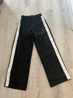 Nike Jogginghose Unisex XS Berlin - Reinickendorf Vorschau