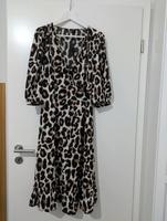 Only Leoparden Sommer Kleid Gr. L Essen - Essen-Kray Vorschau