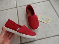 NEU!!! Schuhe von Toms Gr. 13,5 = Gr. 31 aus Leder, NP 45€ Bayern - Sankt Wolfgang Vorschau