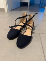 Damen Schuhe Pumps Ballerinas Absatzschuhe blau samt Thüringen - Uder Vorschau