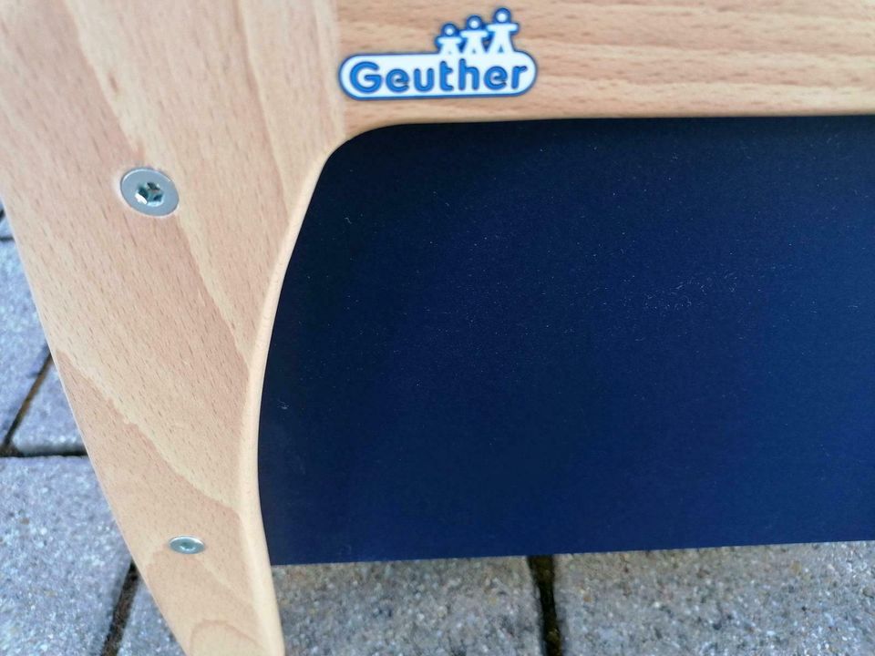 Geuther Holz Truhe Truhenbank Spielzeug Kiste in Haiger