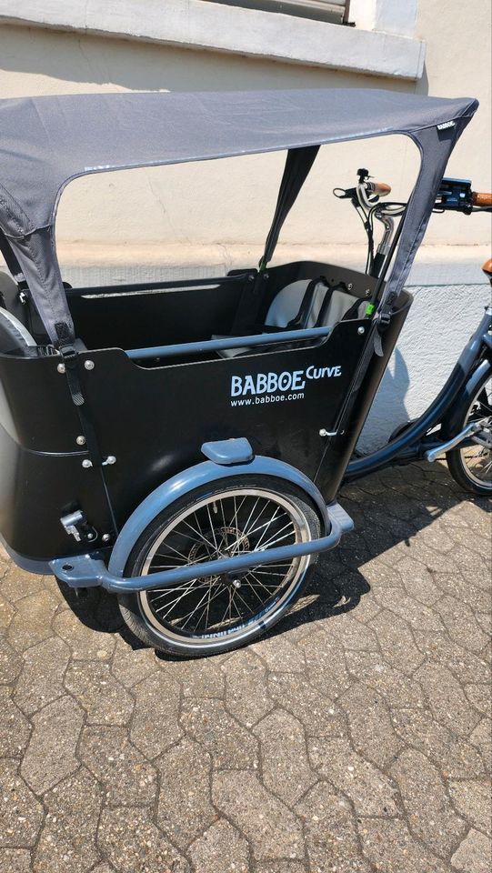 Babboe Curve E-Bike Lastenfahrrad mit 4 Sitzplätzen in Andernach