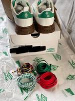 Werder Umbro Glückstreter Sneaker 44 Hummel Nike Adidas Niedersachsen - Thedinghausen Vorschau