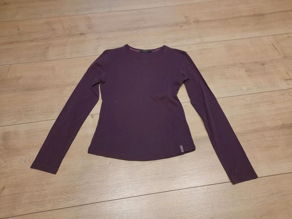 Unterziehshirt Pulli Zero Gr 38 lila in Heroldishausen